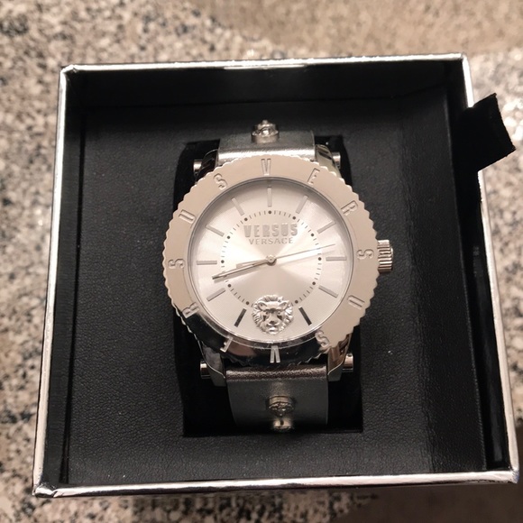 Versace Accessories - Absolutely Stunning Stainless🎇Steel Versace Watch